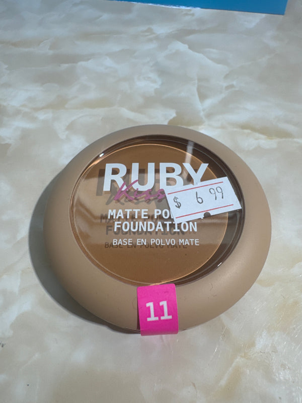 MAKE UP FOUNDATIONS AND POWDER