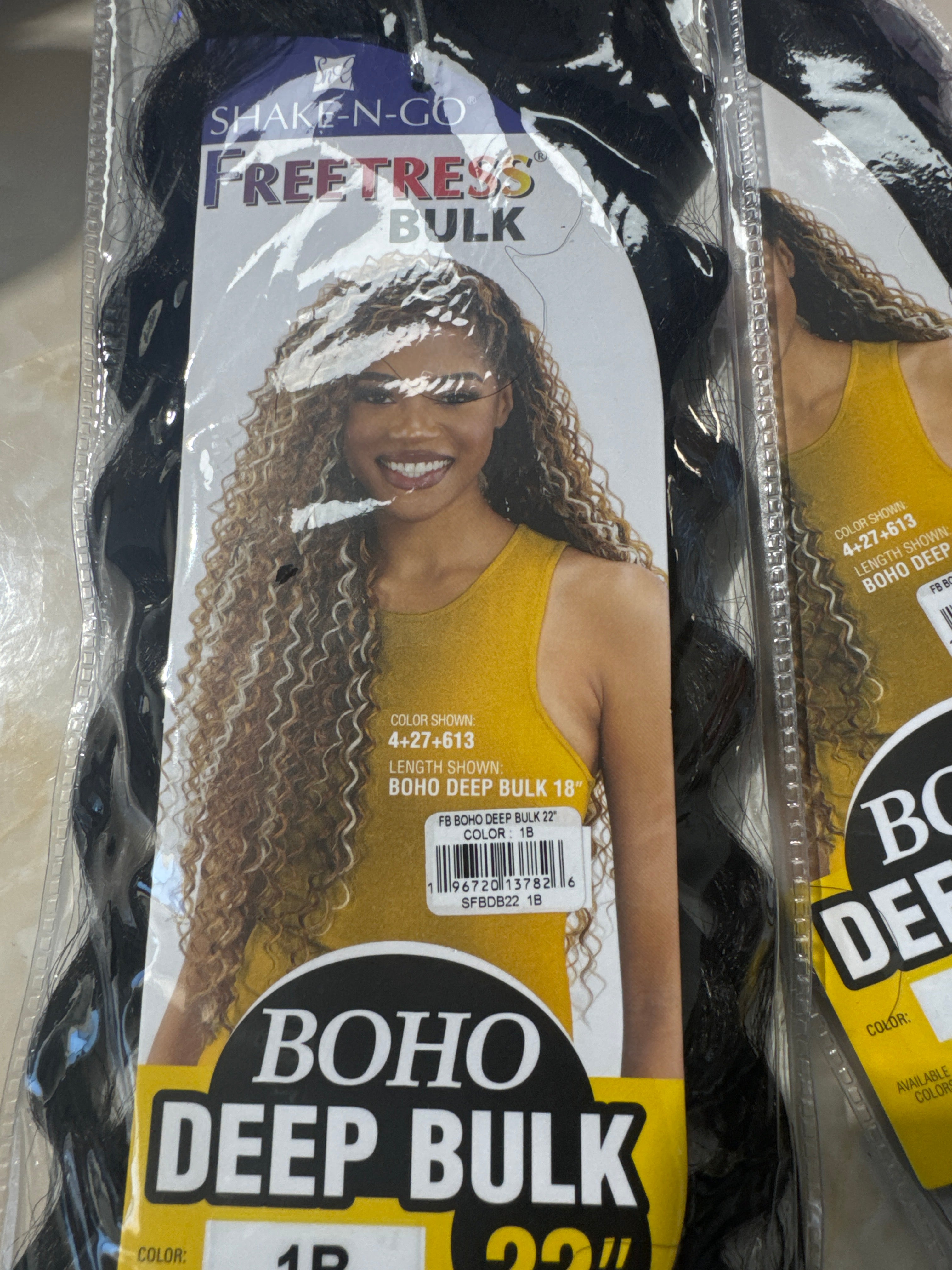 SHAKE-N-GO FREETRESS BOHO HAIR