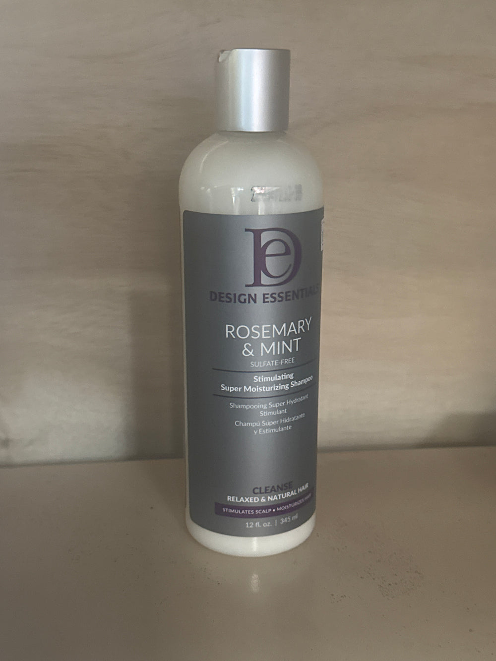 Design Essentials Rosemary & Mint Stimulating Super Moisturizing Shampoo