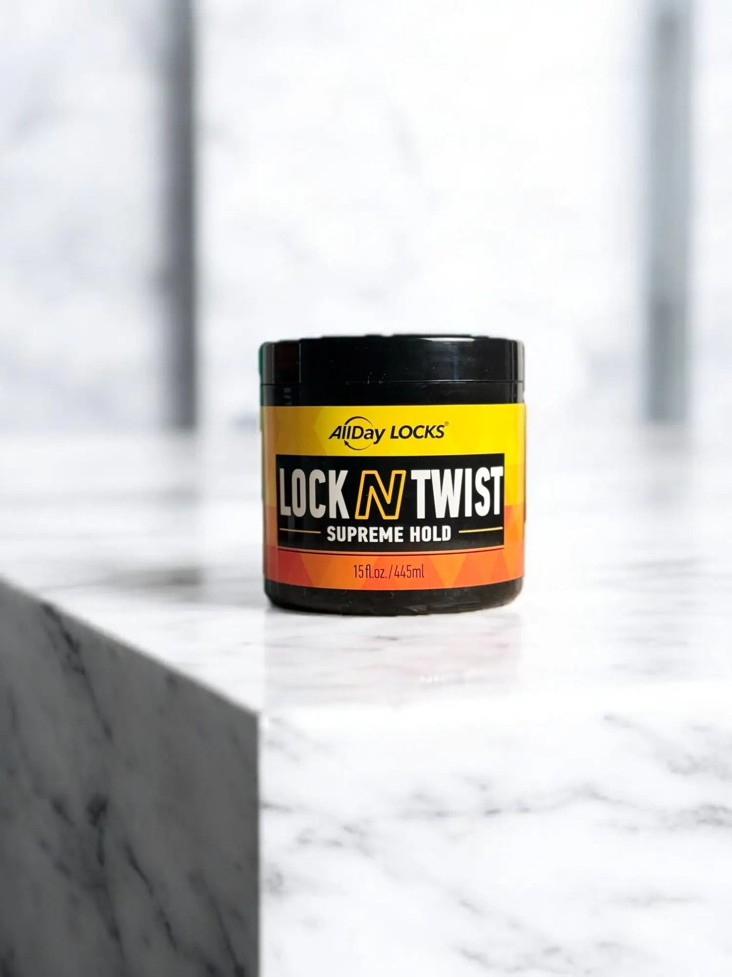 Lock And Twist Supreme Hold & Flawless Twists