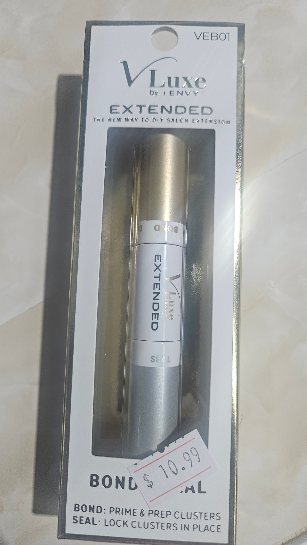 V LUXE EXTENDED EYELASH BOND & SEAL